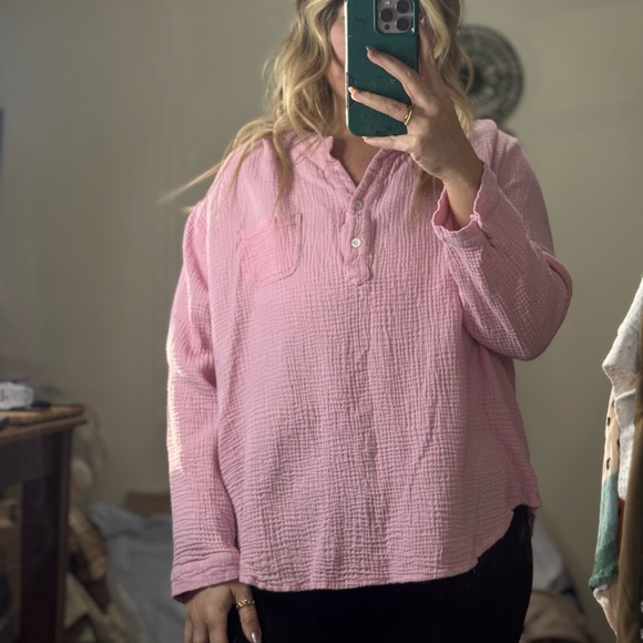 Tops - Pink Textured Button-Up Shirt with front pocket